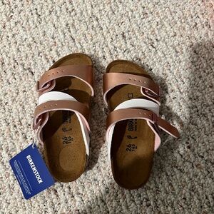 Birkenstock Kids Sandals - Metallic Rose Gold Pink and White
